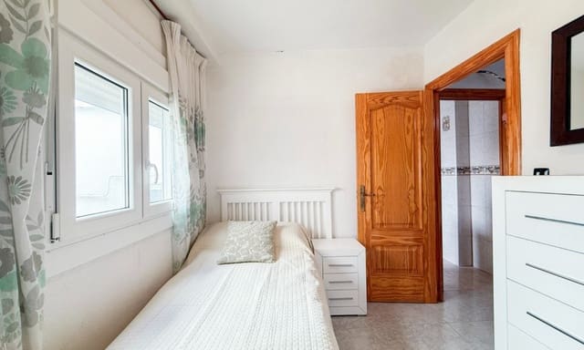 2 soveværelse Strandlejlighed til salg i Casco Antiguo, Aguilas - € 175.000 (Ref: 9861383)