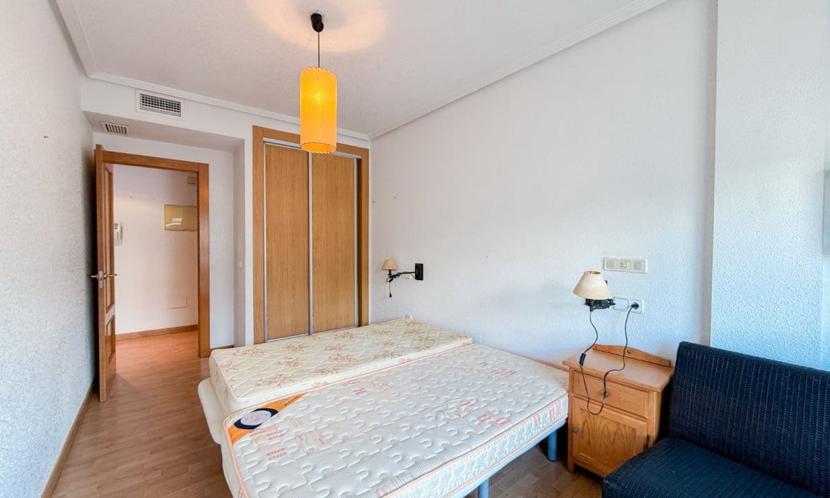 3 bedroom Apartment for sale in Aguilas - € 250,000 (Ref: 9877718)