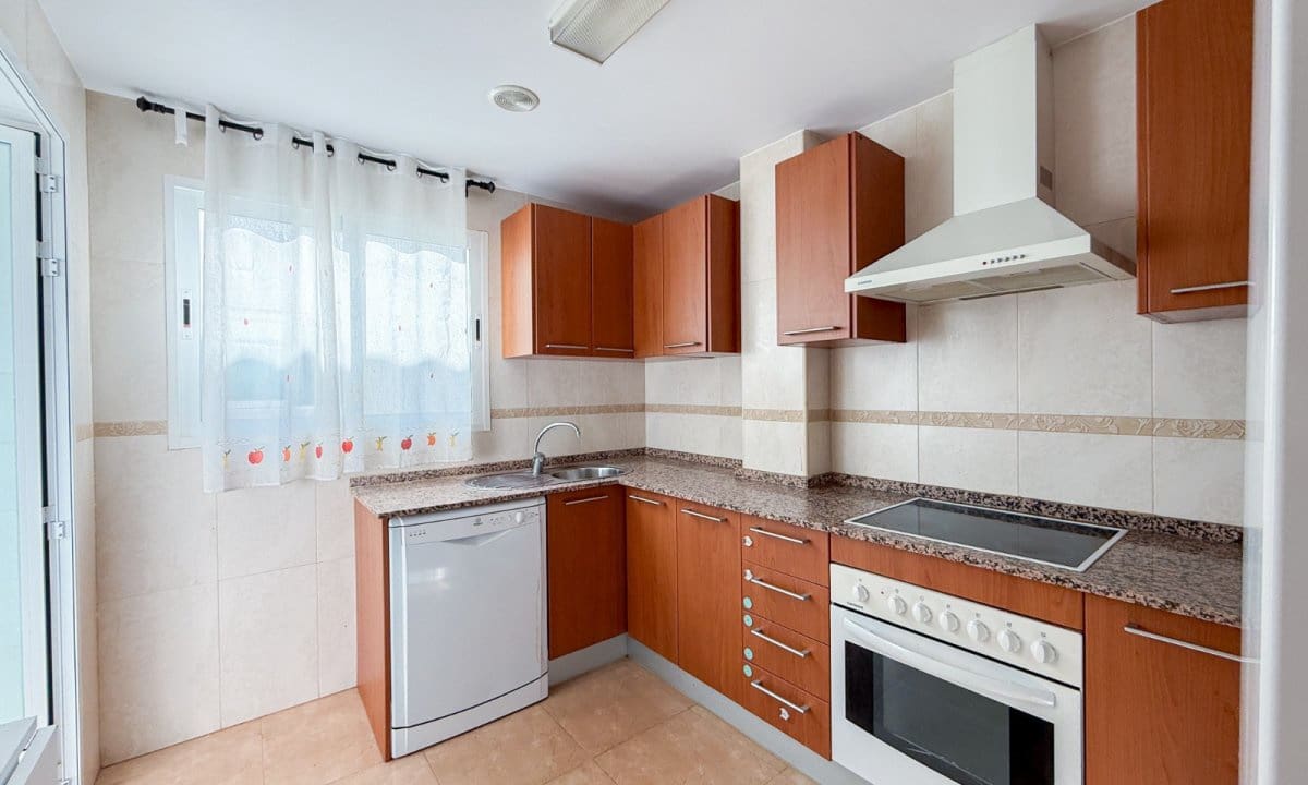 3 bedroom Apartment for sale in Aguilas - € 250,000 (Ref: 9877718)