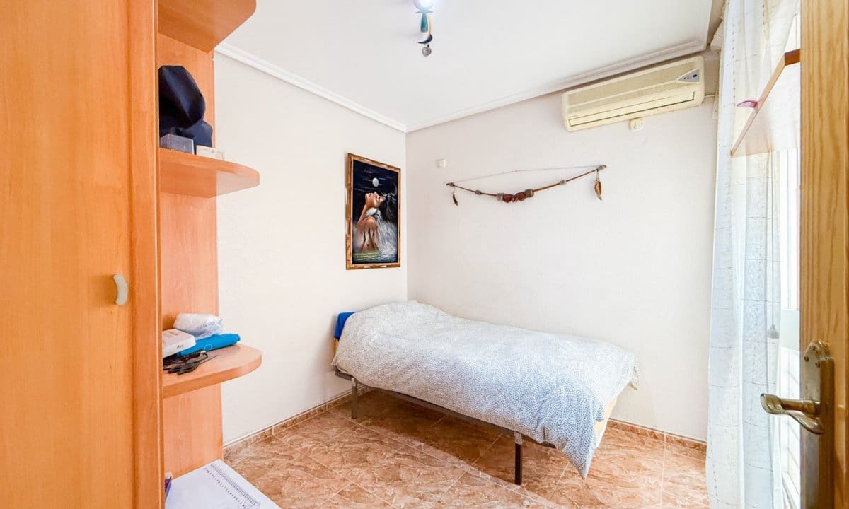4 makuuhuone Huoneisto myytävänä paikassa Aguilas - 135 000 € (Ref: 9880404)