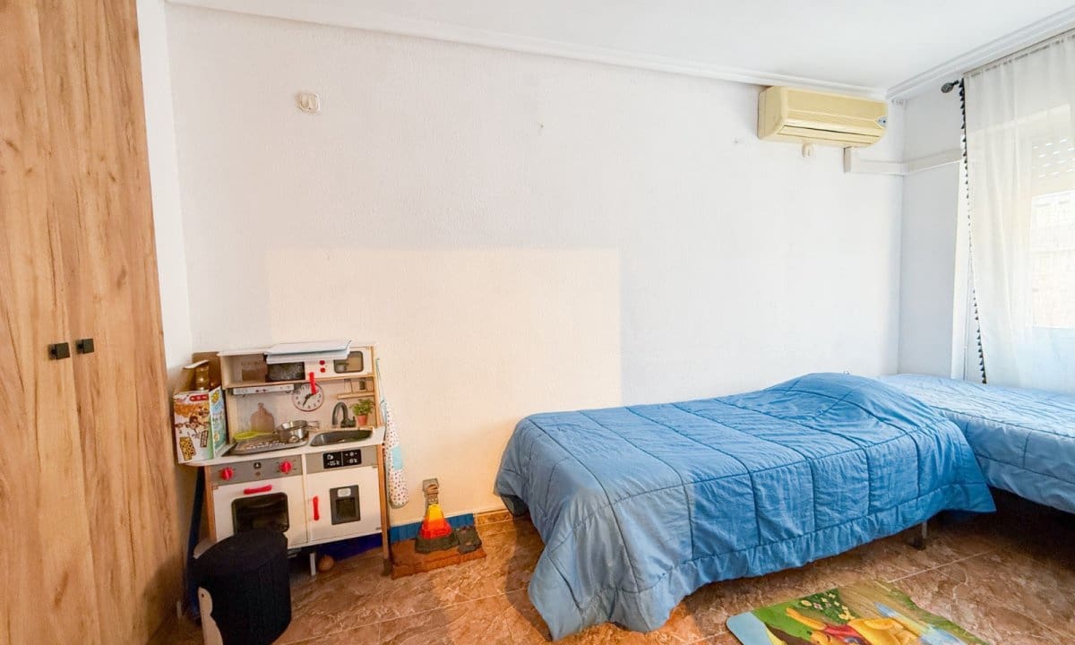4 makuuhuone Huoneisto myytävänä paikassa Aguilas - 135 000 € (Ref: 9880404)