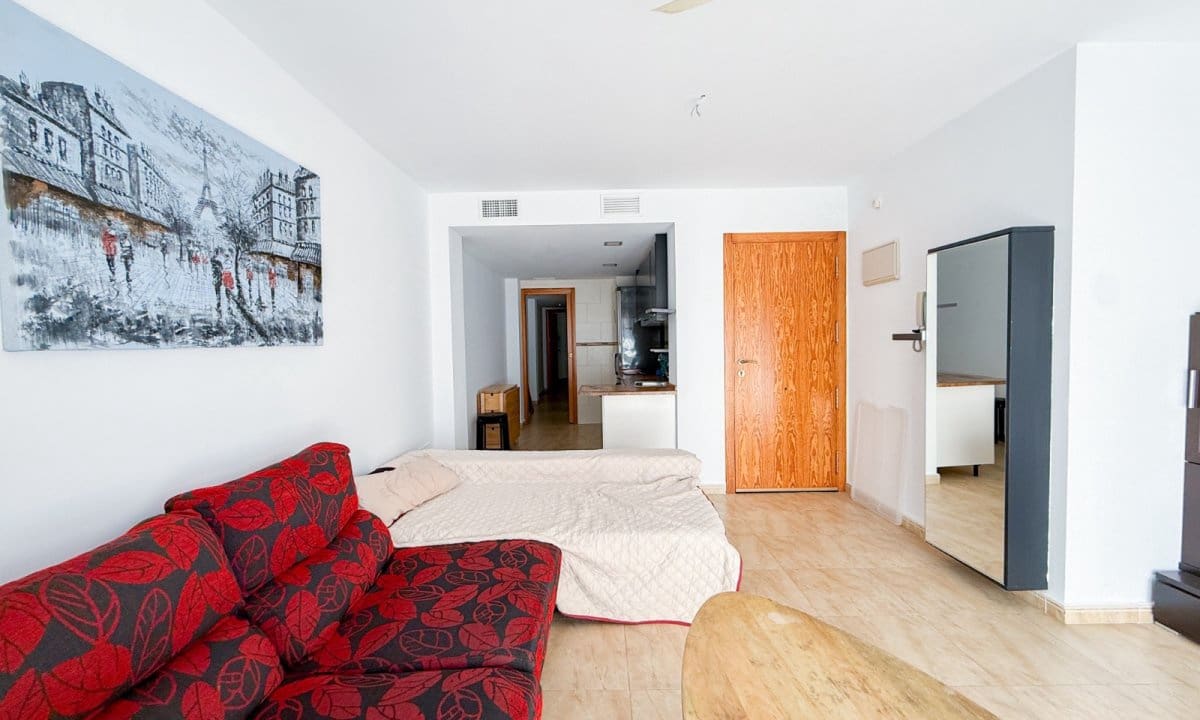 2 bedroom Apartment for sale in Aguilas - € 134,000 (Ref: 9880405)