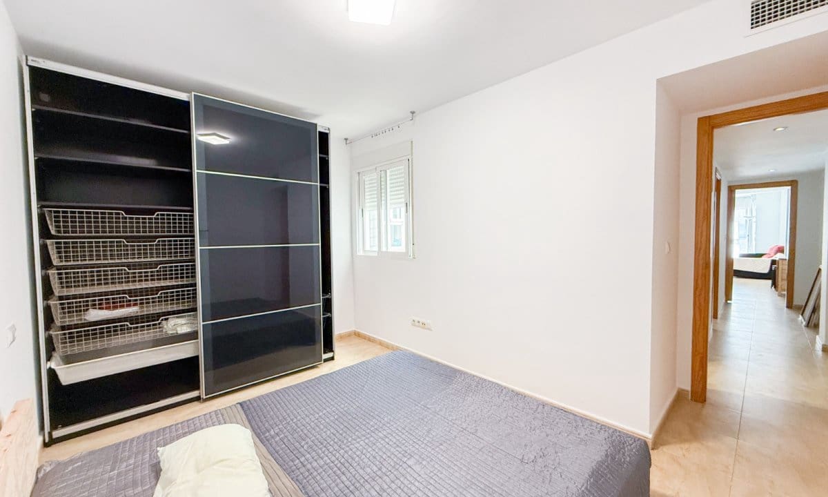 2 bedroom Apartment for sale in Aguilas - € 134,000 (Ref: 9880405)