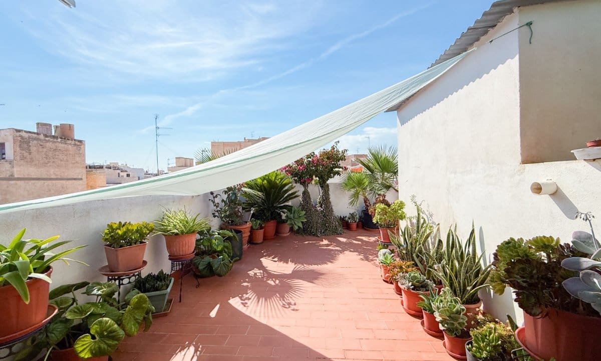 2 bedroom Apartment for sale in Aguilas - € 134,000 (Ref: 9880405)