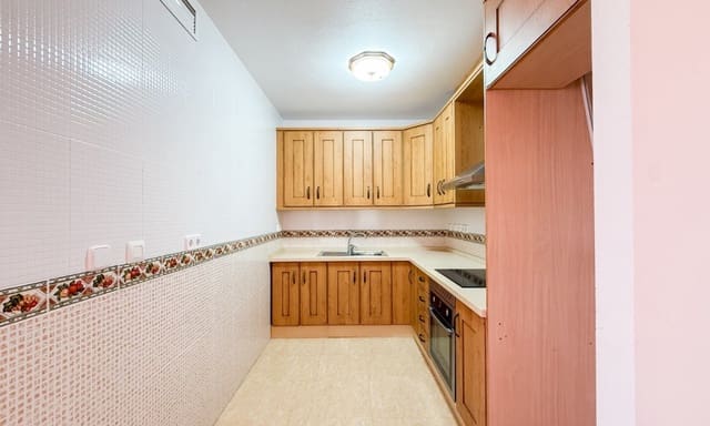 5 soverom Hus til salgs i Los Collados - Los Geraneos, Aguilas med svømmebasseng garasje - € 285 000 (Ref: 9906637)