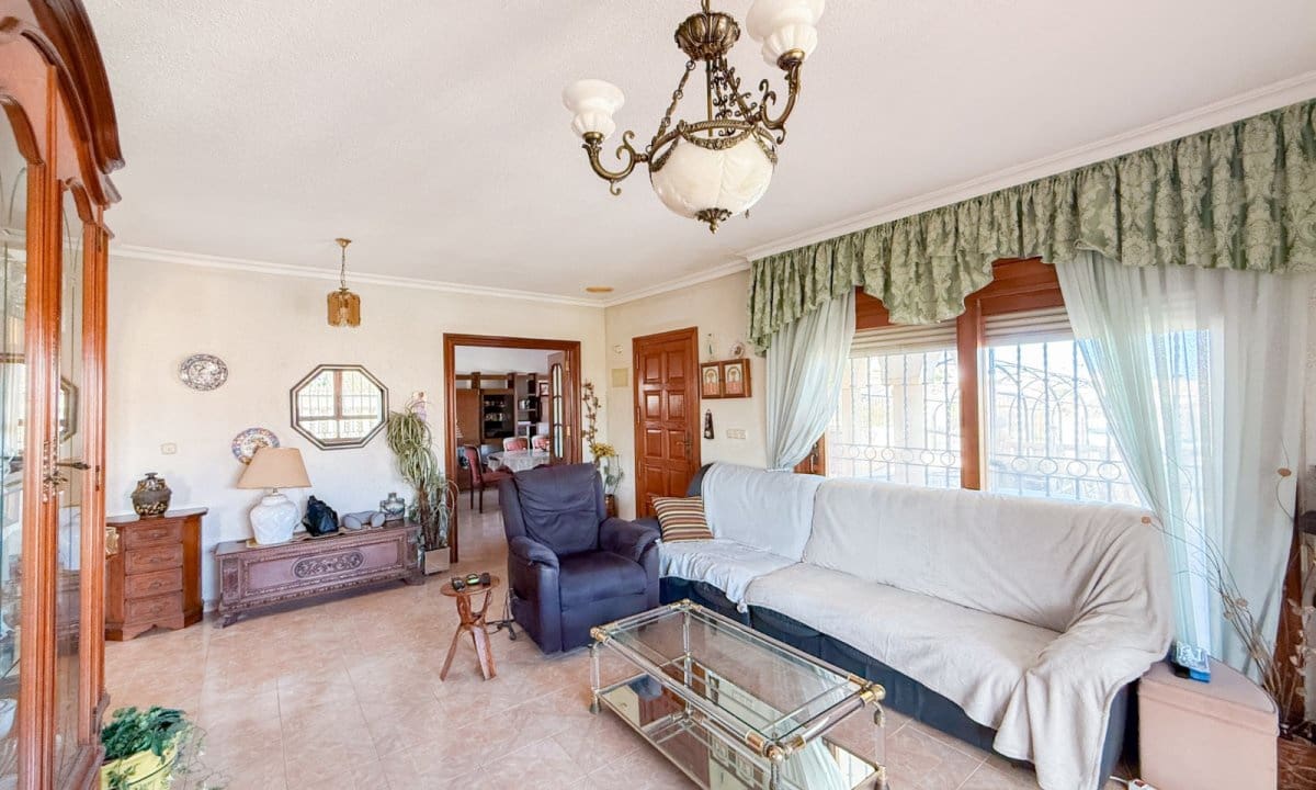 4 sypialnia Willa na sprzedaż w Calabardina z garażem - 420 000 € (Ref: 9919178)