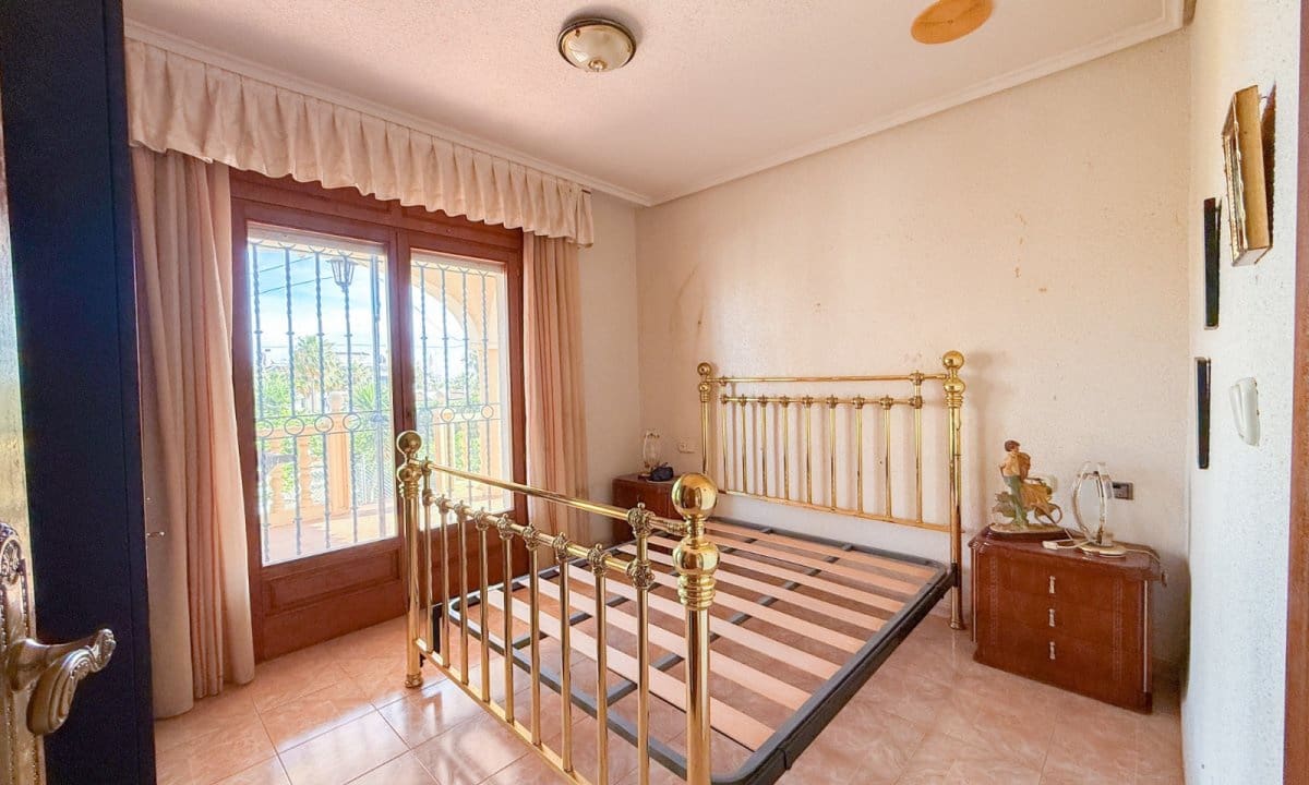 4 sypialnia Willa na sprzedaż w Calabardina z garażem - 420 000 € (Ref: 9919178)