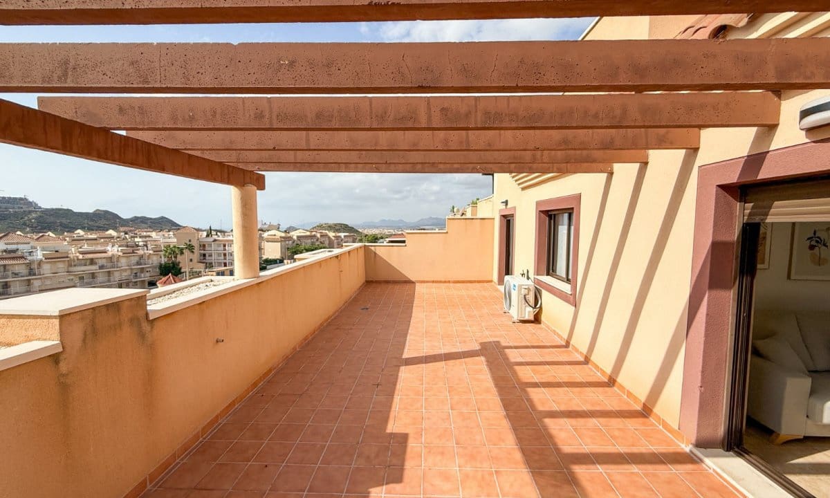 2 bedroom Penthouse for sale in Aguilas with pool - € 164,000 (Ref: 9921572)