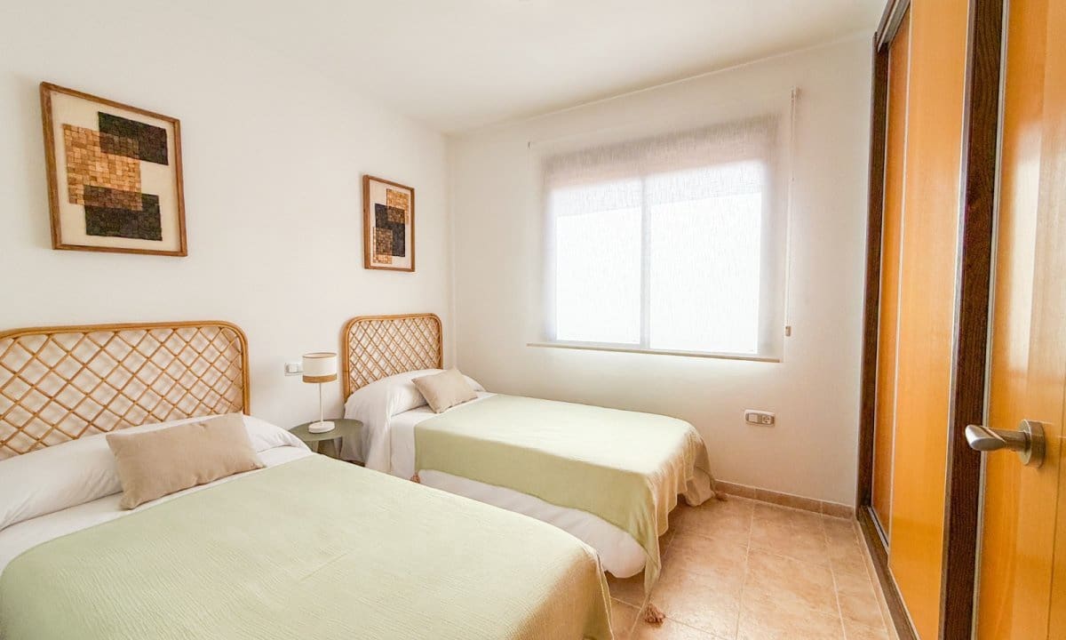 2 bedroom Penthouse for sale in Aguilas with pool - € 164,000 (Ref: 9921572)
