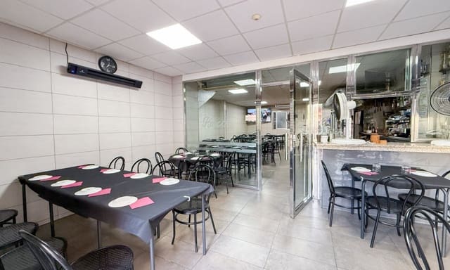 1 soveværelse Erhverv til salg i Casco Antiguo, Aguilas - € 115.000 (Ref: 9941632)