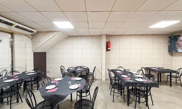1 soveværelse Erhverv til salg i Casco Antiguo, Aguilas - € 115.000 (Ref: 9941632)
