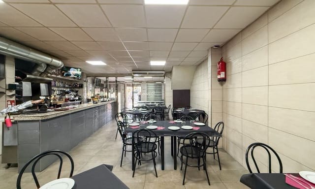 1 soveværelse Erhverv til salg i Casco Antiguo, Aguilas - € 115.000 (Ref: 9941632)
