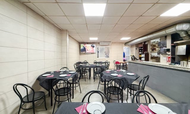 1 soveværelse Erhverv til salg i Casco Antiguo, Aguilas - € 115.000 (Ref: 9941632)