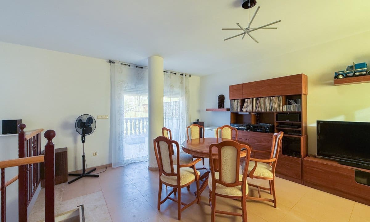 4 chambre Villa/Maison Semi-Mitoyenne à vendre à Aguilas avec garage - 400 000 € (Ref: 9953587)