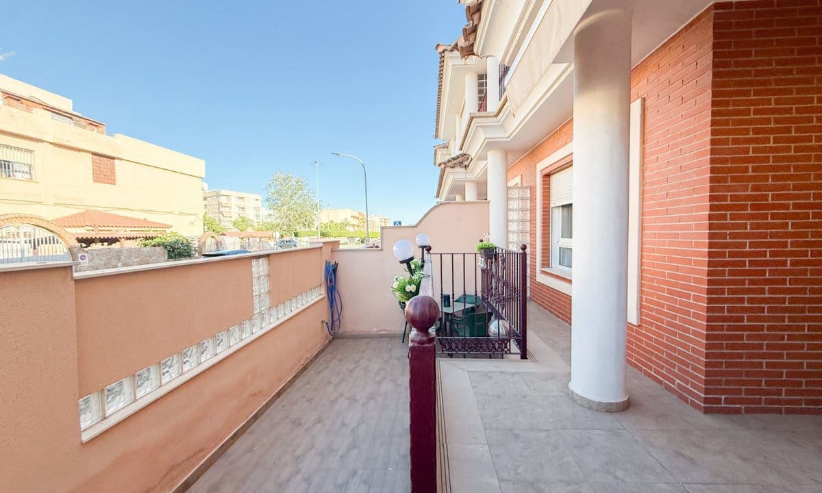 4 chambre Villa/Maison Semi-Mitoyenne à vendre à Aguilas avec garage - 400 000 € (Ref: 9953587)