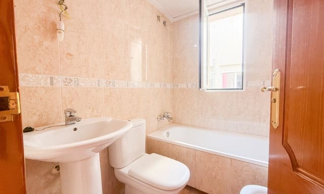 2 soveværelse Lejlighed til salg i Casco Antiguo, Aguilas med garage - € 135.000 (Ref: 9956793)