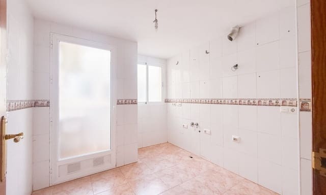 2 soveværelse Lejlighed til salg i Casco Antiguo, Aguilas med garage - € 135.000 (Ref: 9956793)