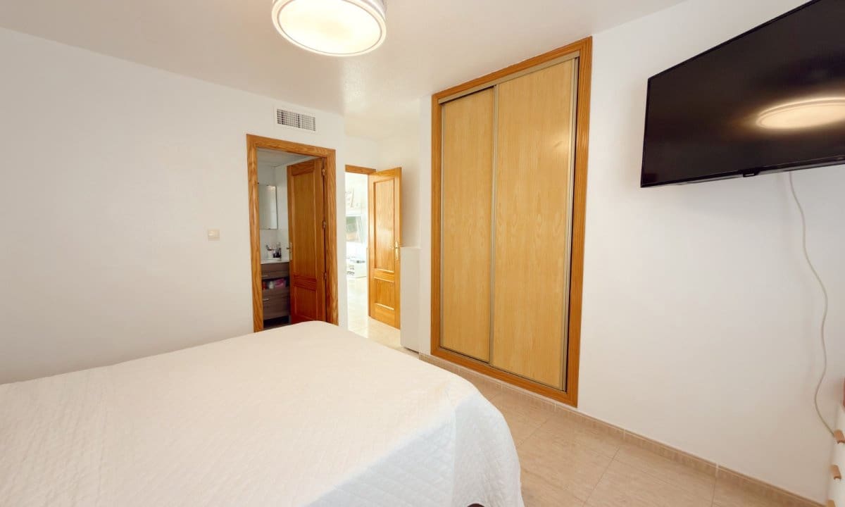 2 bedroom Apartment for sale in Los Collados with pool garage - € 143,000 (Ref: 9966037)