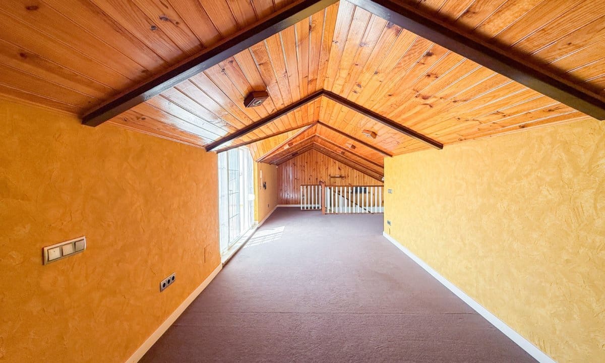 3 sypialnia Apartament na sprzedaż w Calarreona z basenem garażem - 630 000 € (Ref: 9996488)