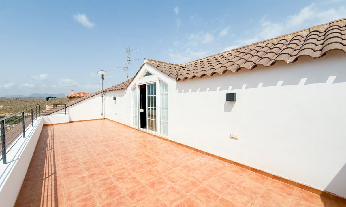 3 sypialnia Apartament na sprzedaż w Calarreona z basenem garażem - 630 000 € (Ref: 9996488)