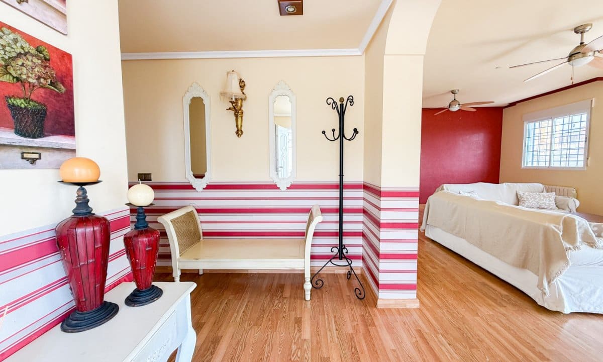 3 sypialnia Apartament na sprzedaż w Calarreona z basenem garażem - 630 000 € (Ref: 9996488)