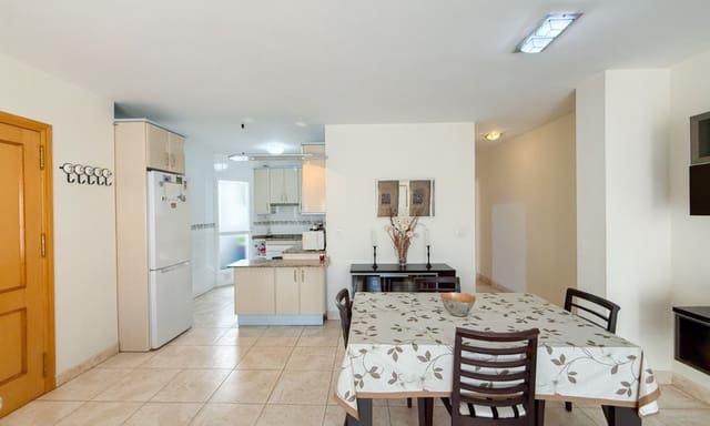 2 soverom Leilighet til salgs i Delicias, Aguilas med garasje - € 170 000 (Ref: 9996490)