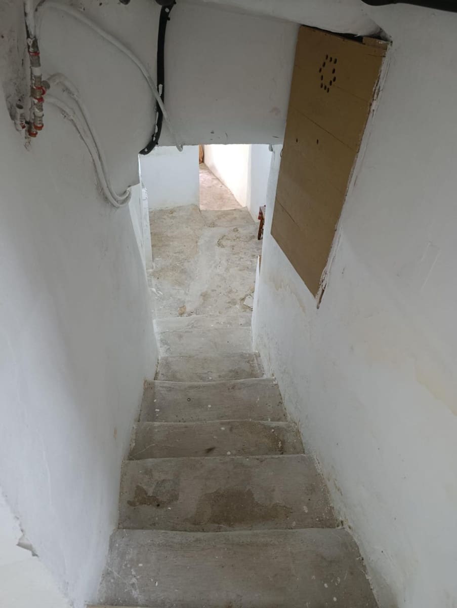 3 bedroom Townhouse for sale in Chiclana de Segura - € 45,000 (Ref: 10139738)
