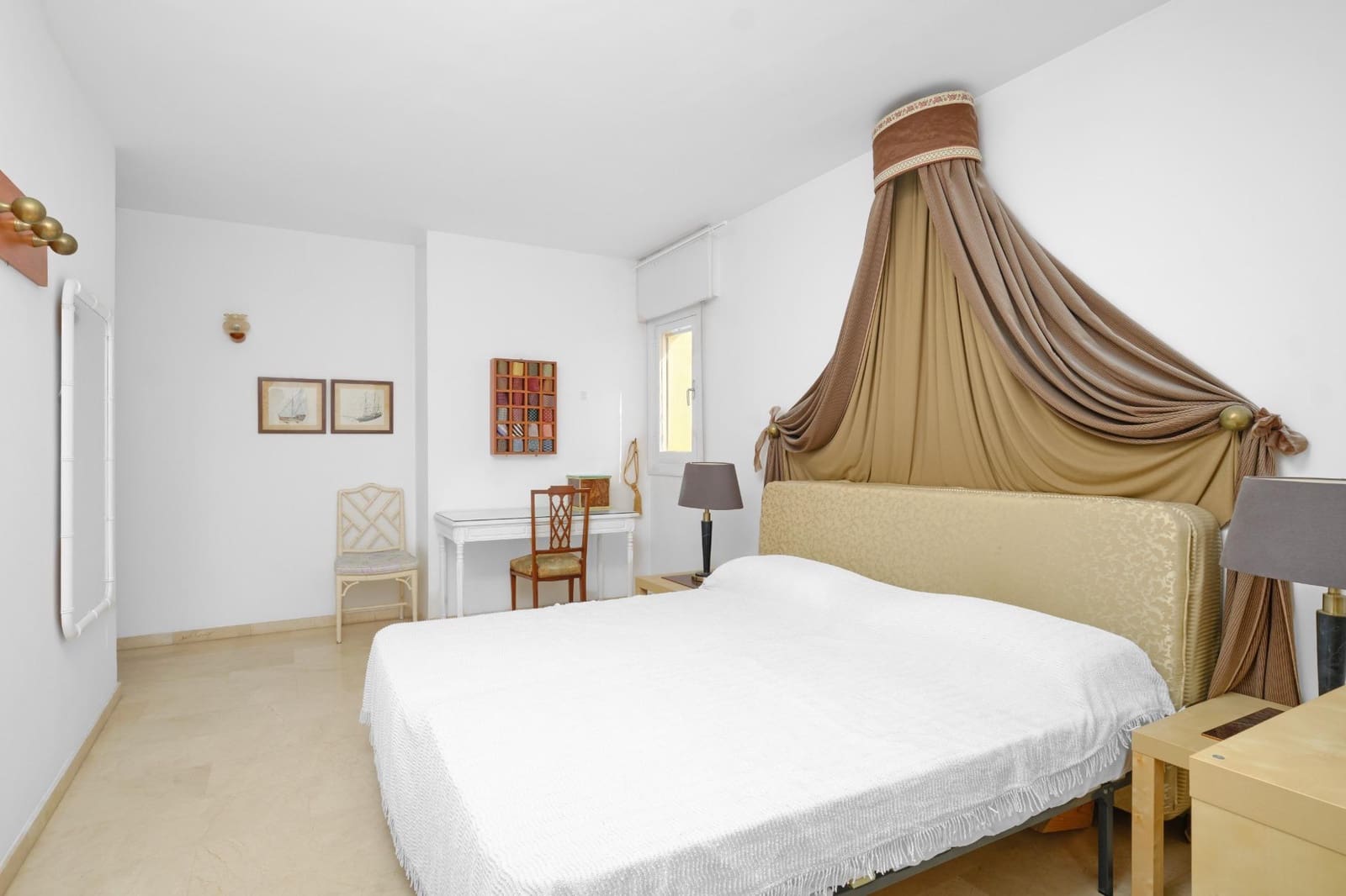 2 bedroom Apartment for sale in Marbella with pool garage - € 660,000 (Ref: 10155295)