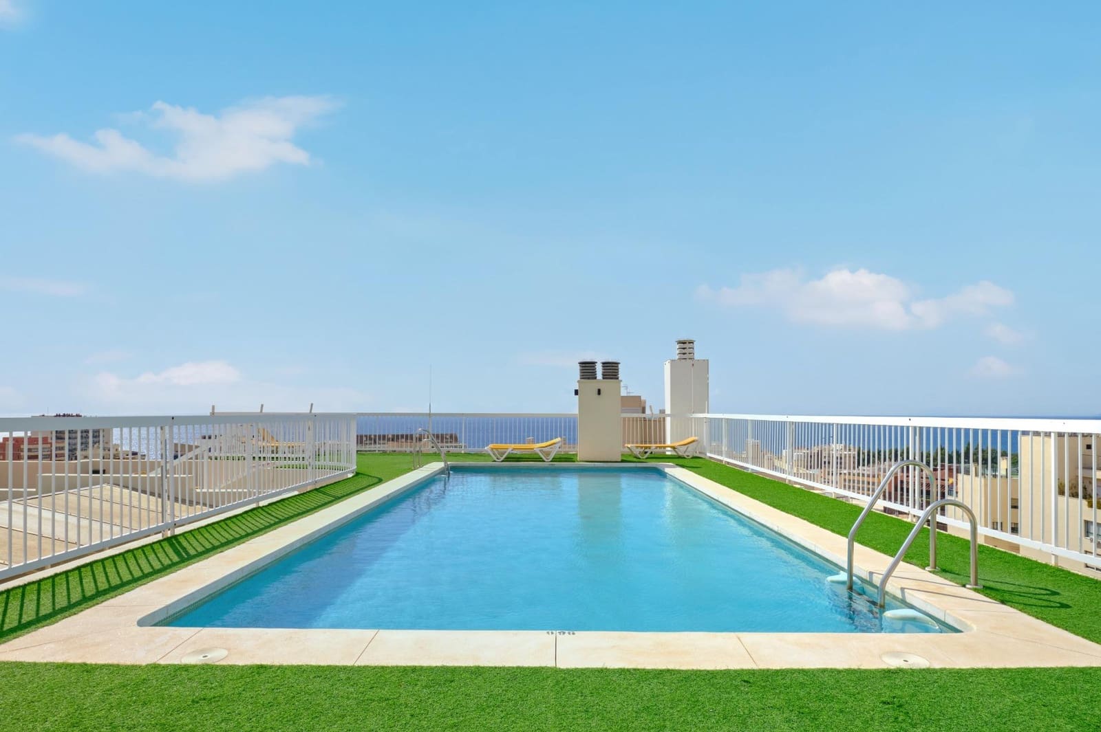 2 bedroom Apartment for sale in Marbella with pool garage - € 660,000 (Ref: 10155295)