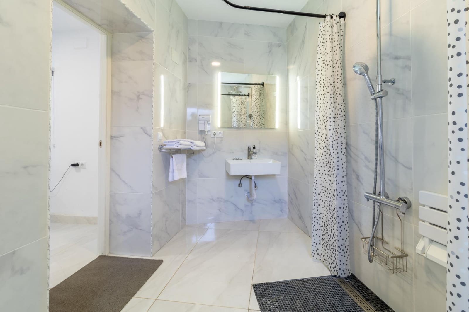 10 sovrum Hotell till salu i Fuengirola med garage - 1 898 653 € (Ref: 9369123)