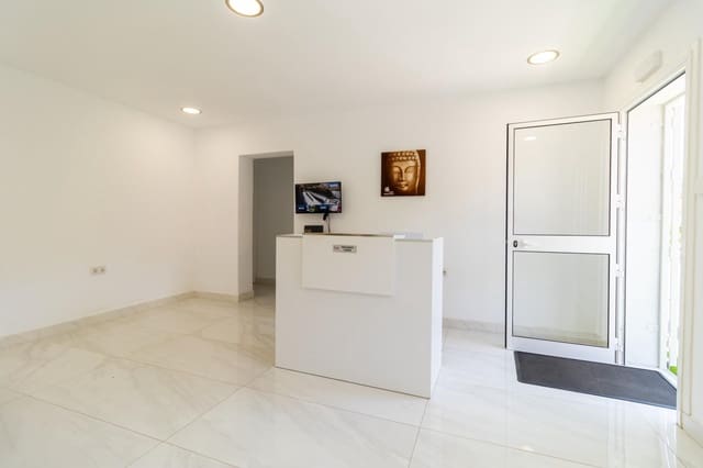 10 camera da letto Hotel in vendita in Torreblanca, Fuengirola con garage - 1.698.653 € (Rif: 9369123)