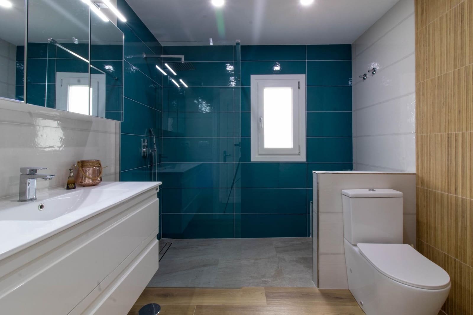 3 chambre Penthouse à vendre à Atalaya-Isdabe avec piscine garage - 679 534 € (Ref: 9369124)