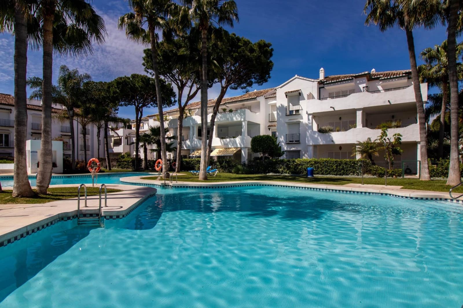 3 chambre Penthouse à vendre à Atalaya-Isdabe avec piscine garage - 679 534 € (Ref: 9369124)