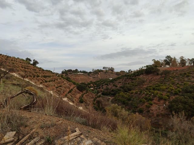 3 soveværelse Finca/Landehus til salg i Alhaurín el Grande - € 189.739 (Ref: 9369126)