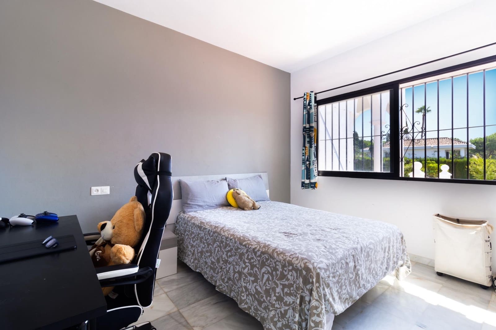 Chalet de 4 habitaciones en Marbella en venta con garaje - 1.263.459 € (Ref: 9369129)