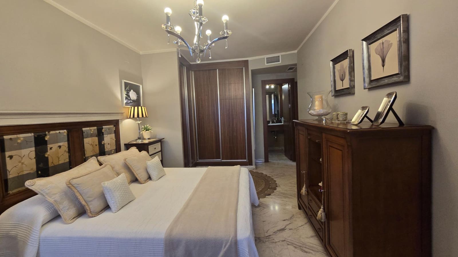 3 sovrum Lägenhet till salu i Granada stad med pool garage - 729 254 € (Ref: 9369130)