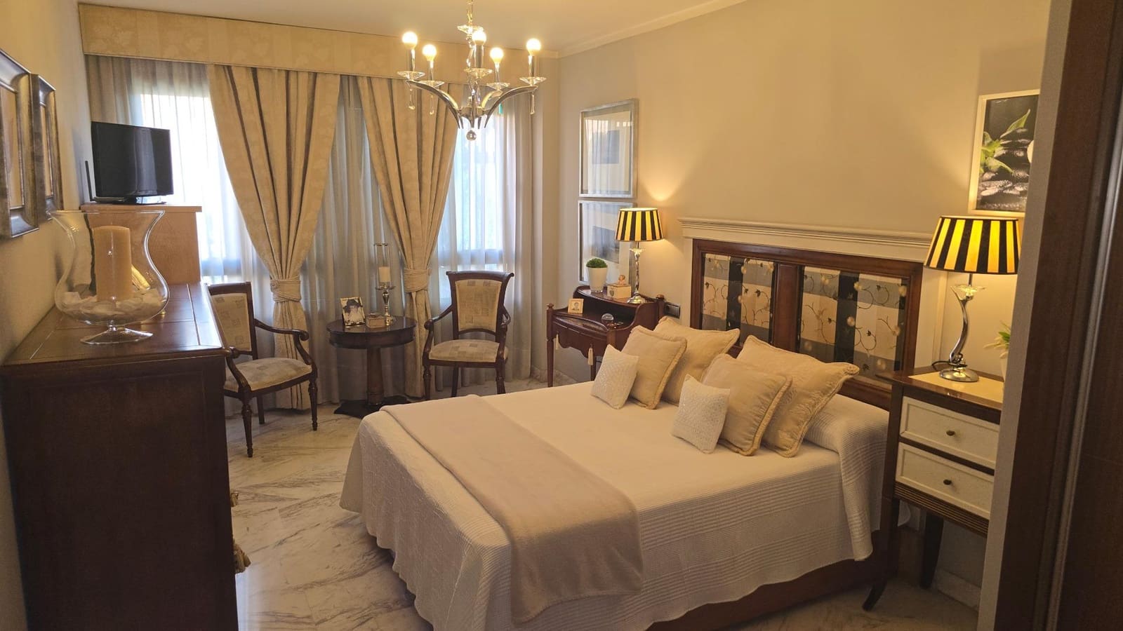 3 sovrum Lägenhet till salu i Granada stad med pool garage - 729 254 € (Ref: 9369130)