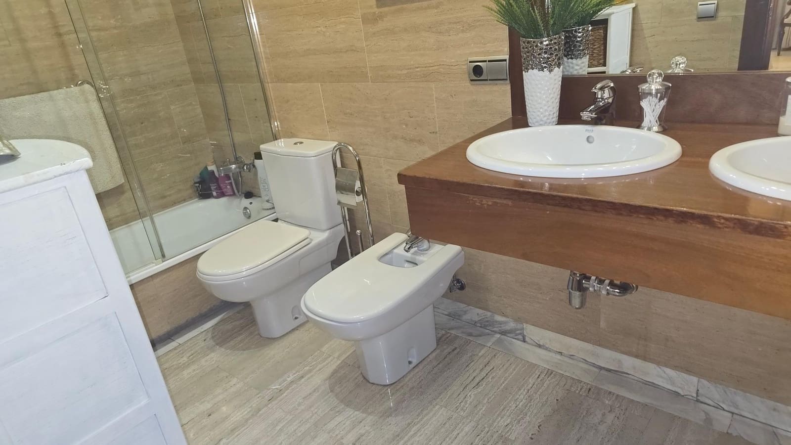 3 sovrum Lägenhet till salu i Granada stad med pool garage - 729 254 € (Ref: 9369130)