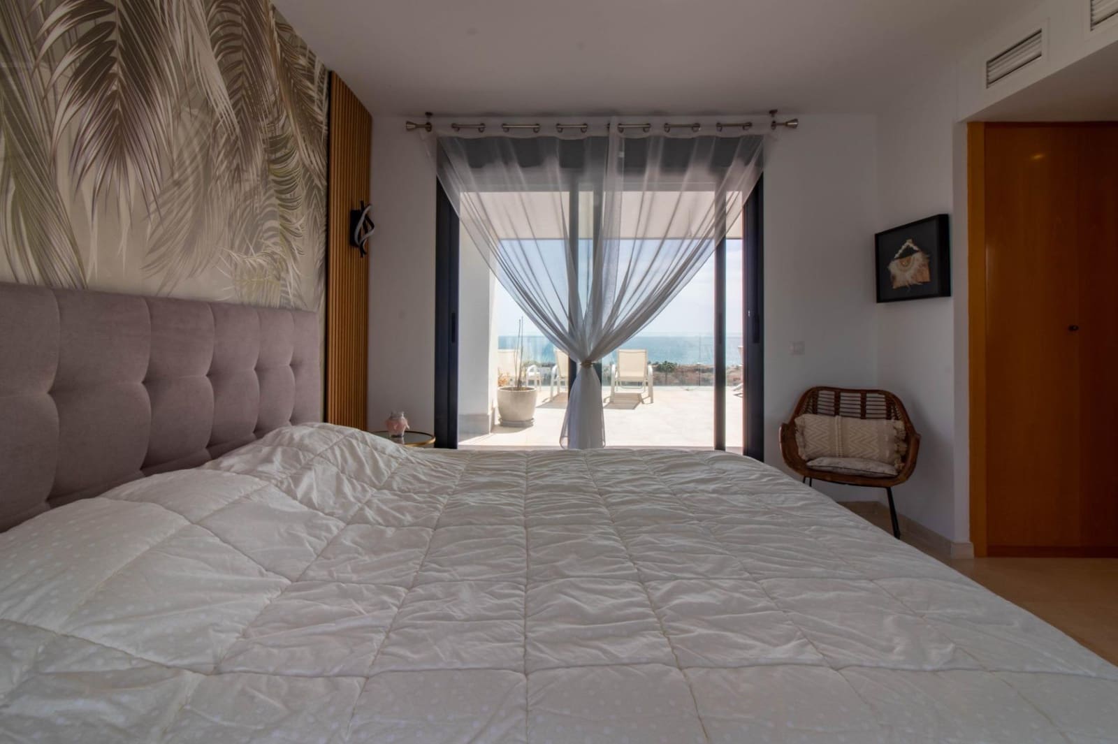 3 sovrum Takvåning till salu i Bahia de Casares med pool garage - 657 112 € (Ref: 9369131)