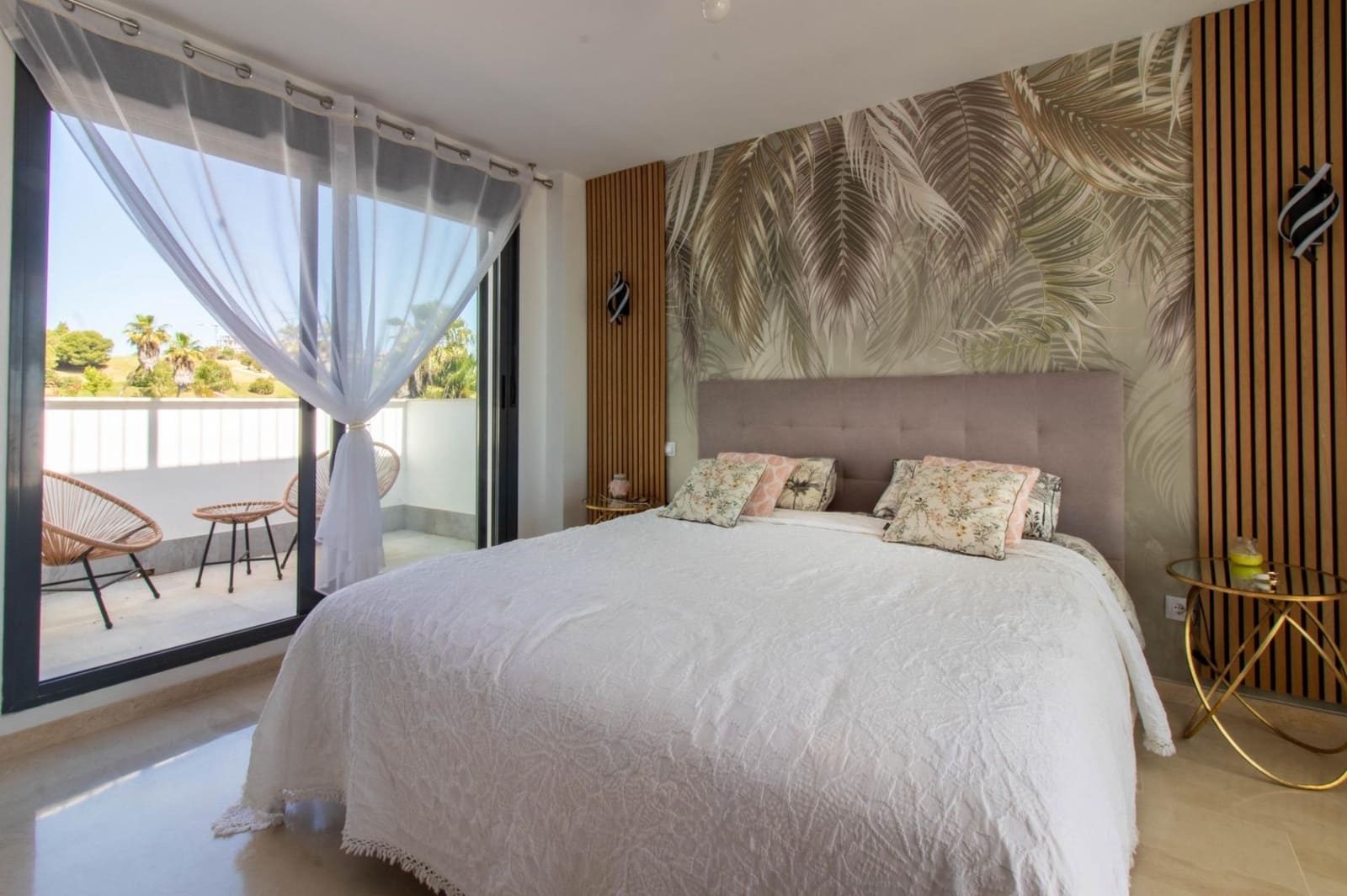 3 sovrum Takvåning till salu i Bahia de Casares med pool garage - 579 872 € (Ref: 9369131)