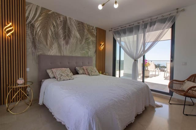 3 soveværelse Penthouse til salg i Bahia de Casares, Casares med swimmingpool garage - € 579.872 (Ref: 9369131)