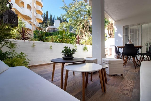 3 bedroom Apartment for sale in Nueva Andalucia, Marbella with pool - € 750,000 (Ref: 9369132)