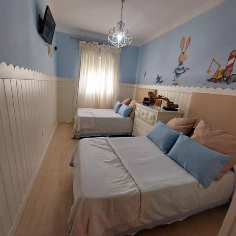 3 makuuhuone Rivitalo myytävänä paikassa Coín mukana uima-altaan 
autotalli - 322 833 € (Ref: 9373938)