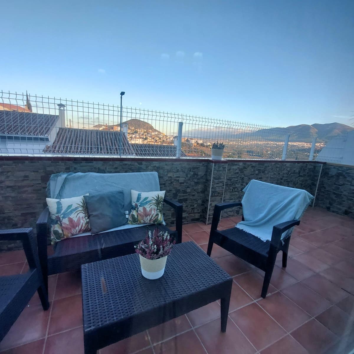 3 sovrum Radhus till salu i Coin med pool garage - 322 833 € (Ref: 9373938)