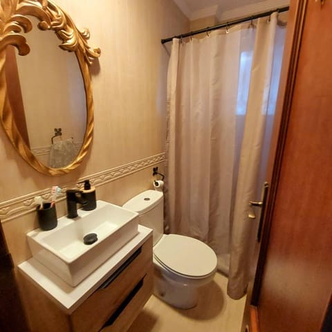 3 makuuhuone Rivitalo myytävänä paikassa Coín mukana uima-altaan 
autotalli - 322 833 € (Ref: 9373938)