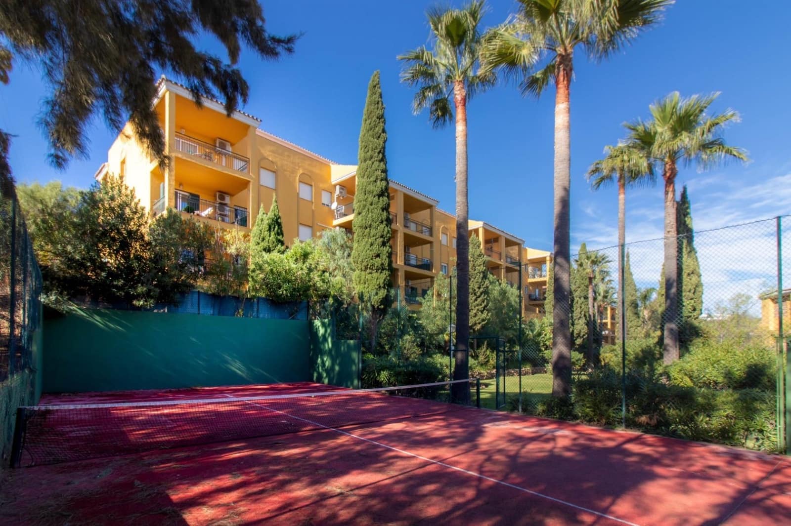 2 chambre Appartement à vendre à Riviera del Sol avec piscine garage - 302 326 € (Ref: 9524265)