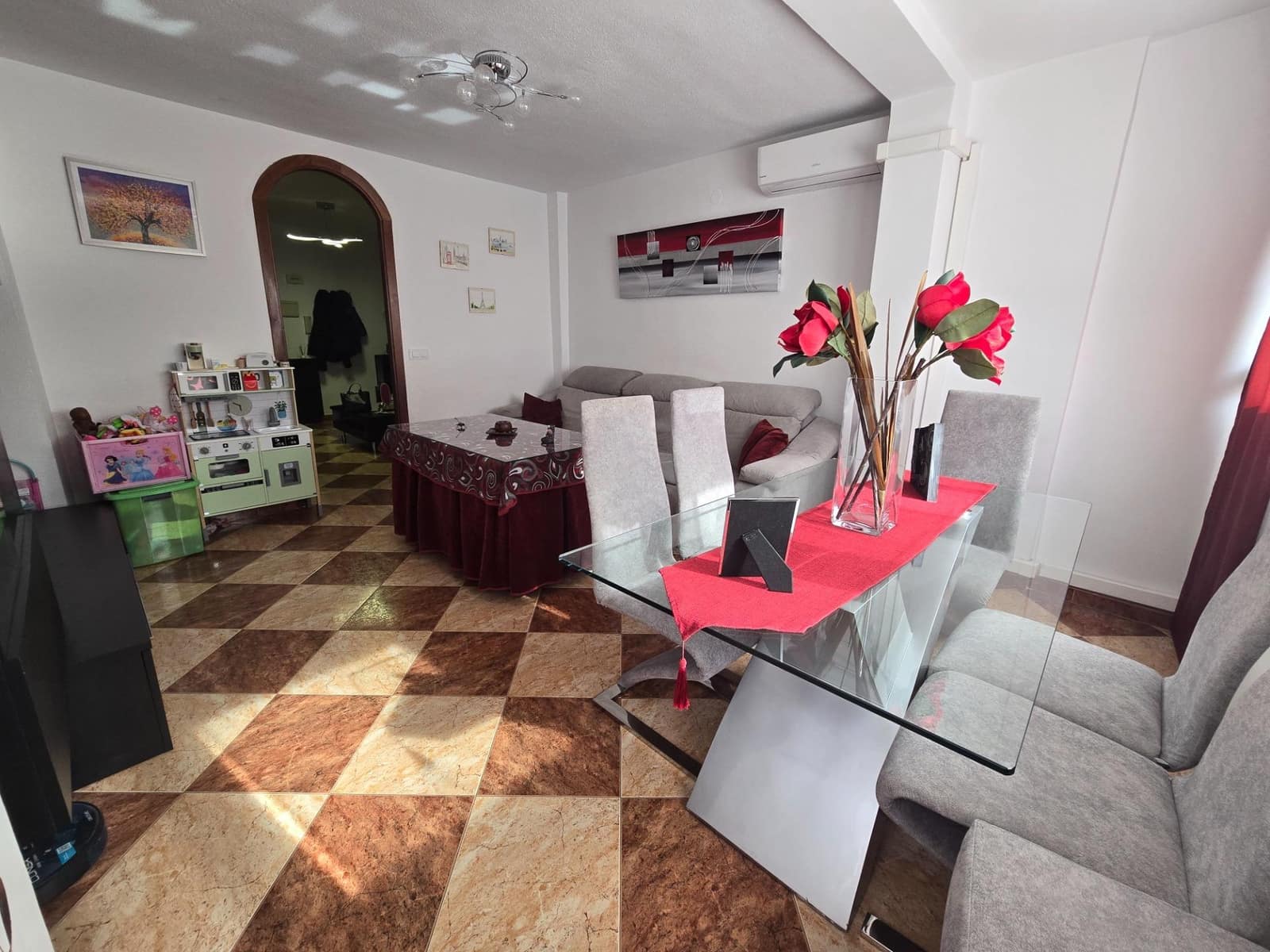 4 bedroom Flat for sale in Coin - € 195,214 (Ref: 9558675)