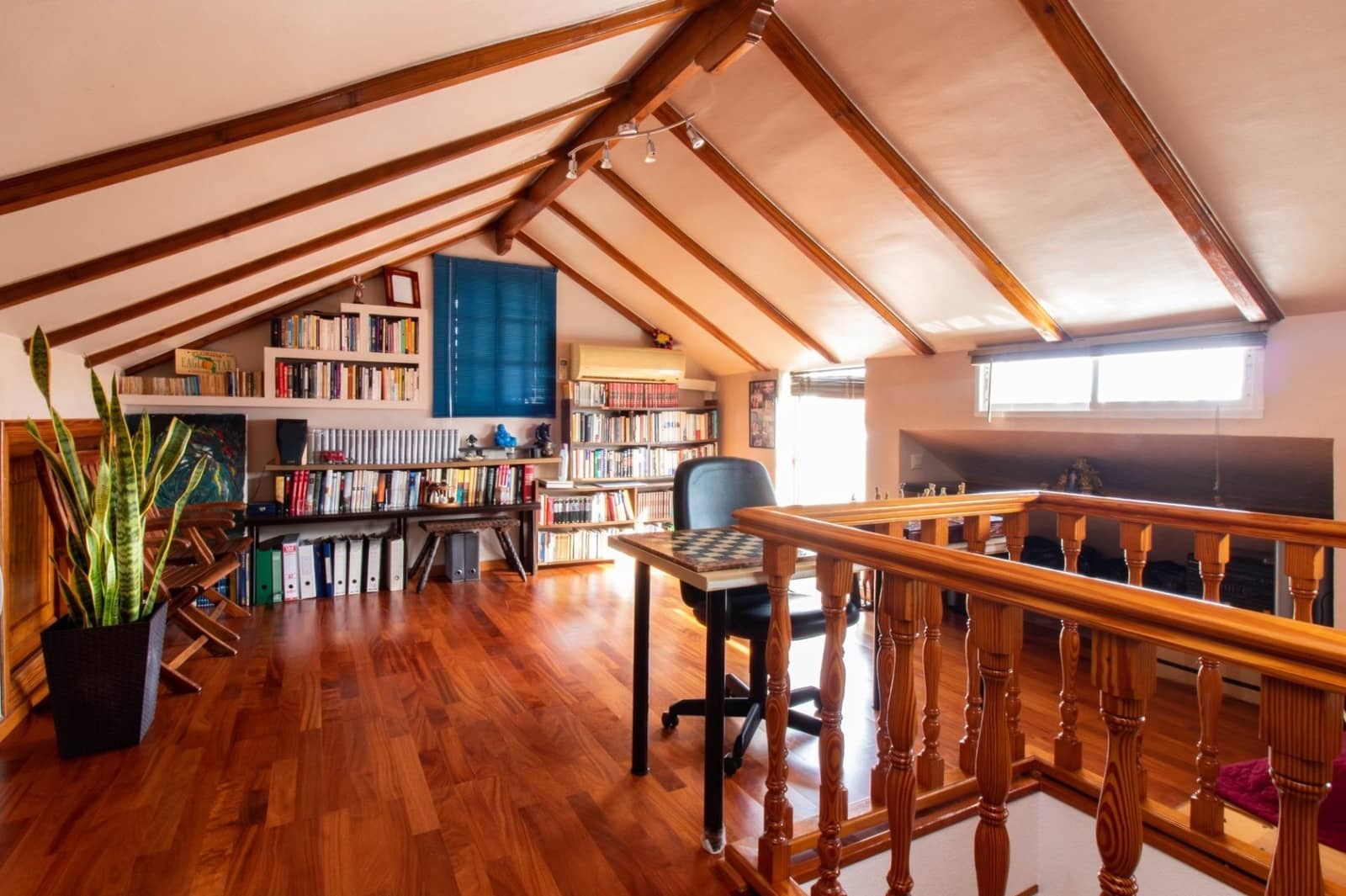 4 chambre Villa/Maison Semi-Mitoyenne à vendre à Marbella avec piscine - 921 643 € (Ref: 9571133)