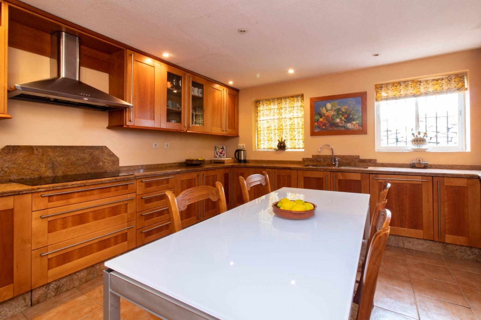 4 chambre Villa/Maison Semi-Mitoyenne à vendre à Marbella avec piscine - 921 643 € (Ref: 9571133)