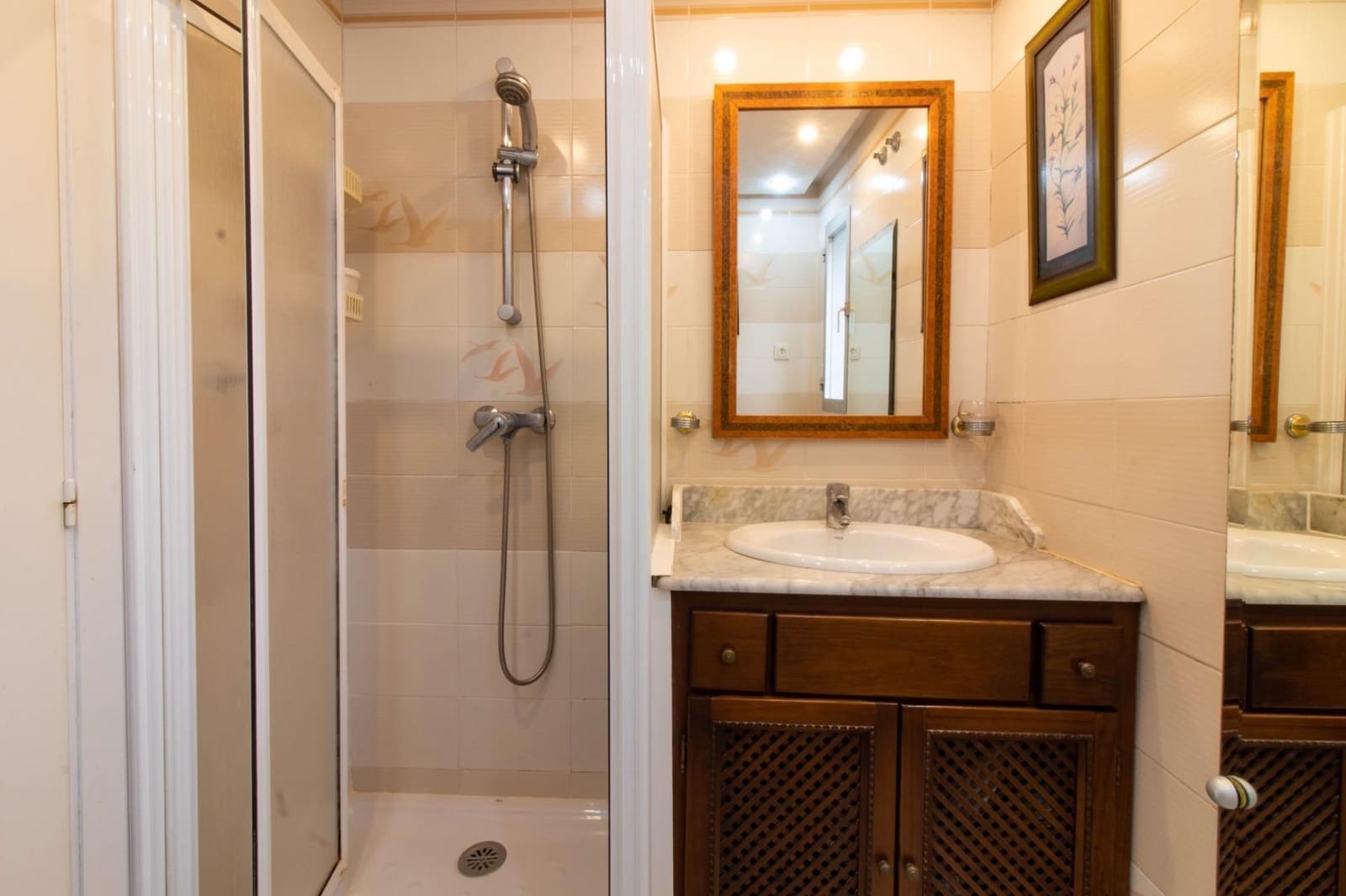 4 bedroom Semi-detached Villa for sale in Marbella with pool - € 921,643 (Ref: 9571133)